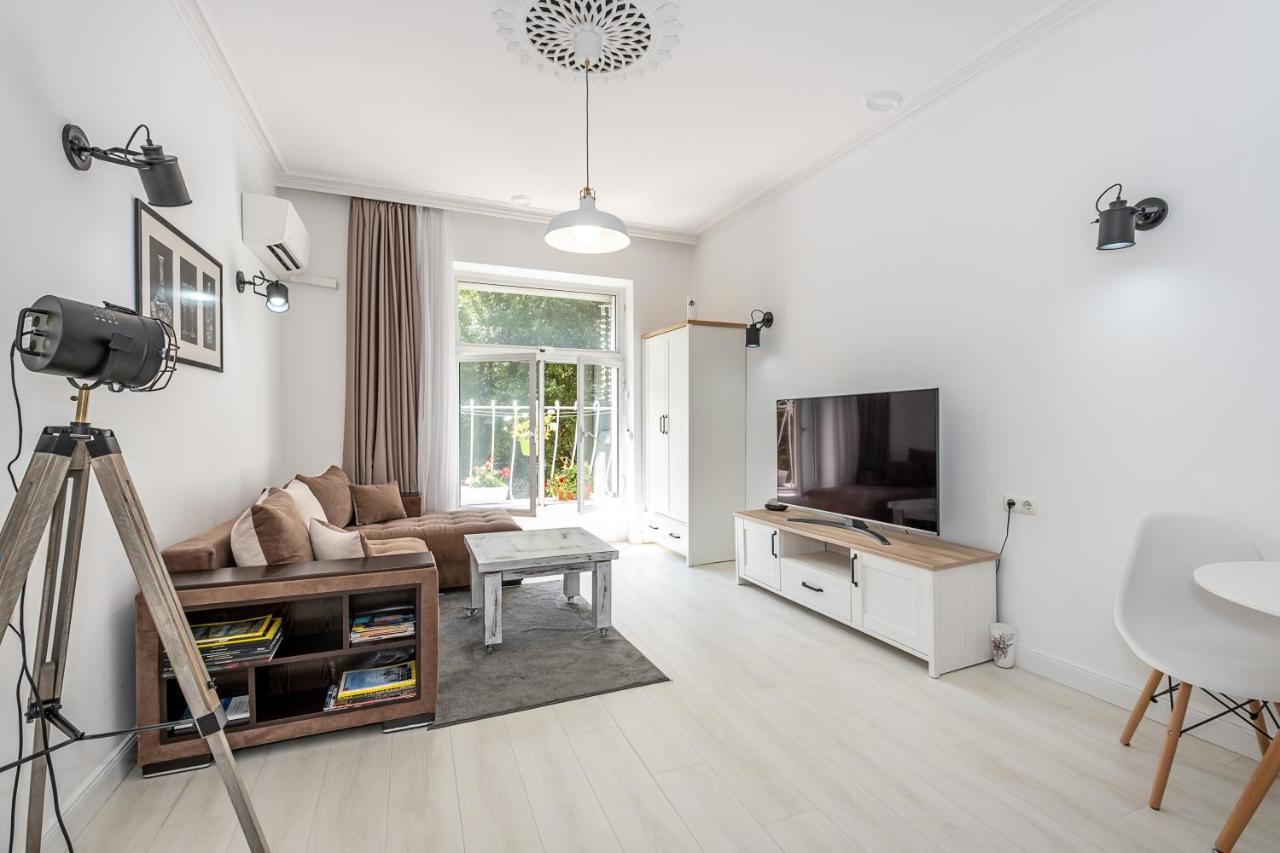 Jazz & Wine - Luxury Apartment By The Sea & Parking & Hbo & Netflix Varna Ngoại thất bức ảnh