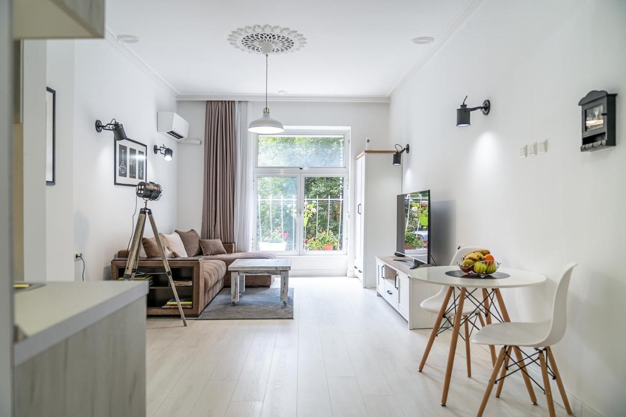 Jazz & Wine - Luxury Apartment By The Sea & Parking & Hbo & Netflix Varna Ngoại thất bức ảnh