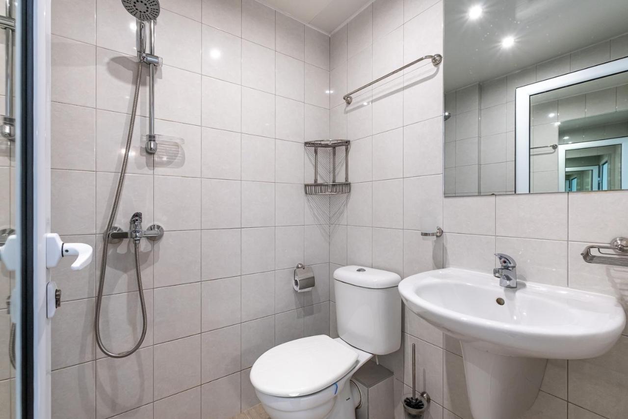 Jazz & Wine - Luxury Apartment By The Sea & Parking & Hbo & Netflix Varna Ngoại thất bức ảnh