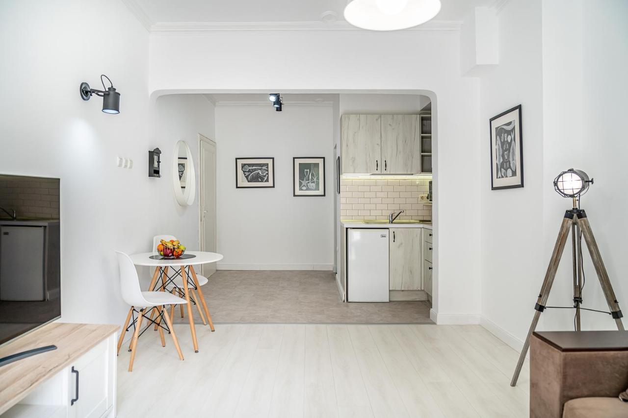 Jazz & Wine - Luxury Apartment By The Sea & Parking & Hbo & Netflix Varna Ngoại thất bức ảnh